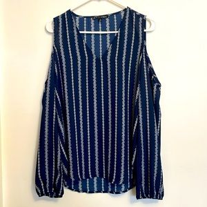 WOMENS LARGE NAVY BLUE BLOUSE